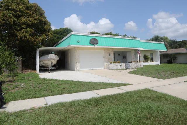 1 of 53 - 864 Se Tierra Ct, Port Saint Lucie, FL