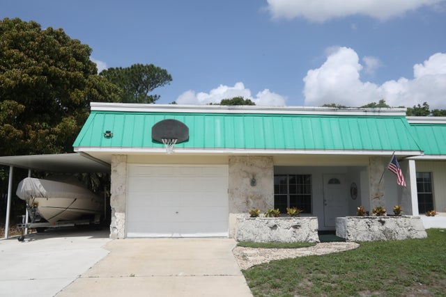 4 of 53 - 864 Se Tierra Ct, Port Saint Lucie, FL