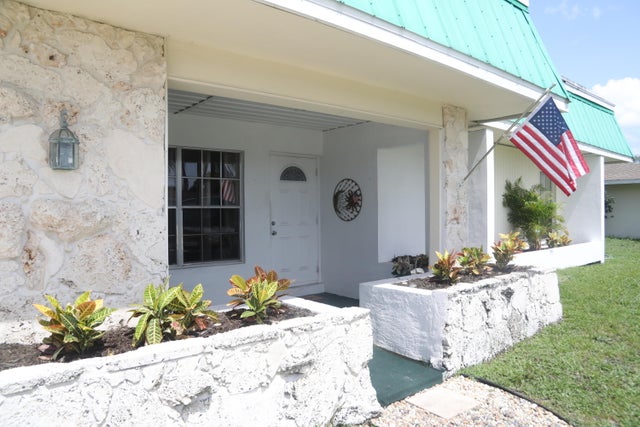 5 of 53 - 864 Se Tierra Ct, Port Saint Lucie, FL