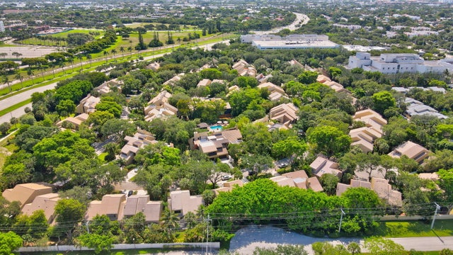 2 of 44 - 753 Saint Albans Drive, Boca Raton, FL