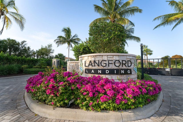 3 of 47 - 2534 Ne Evinrude Cir, Jensen Beach, FL