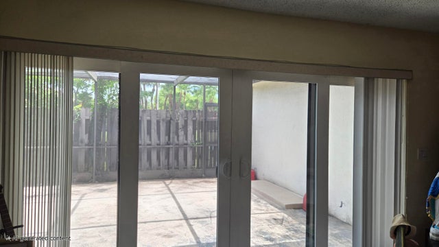 3 of 16 - 102 Weybridge Circle #d, Royal Palm Beach, FL