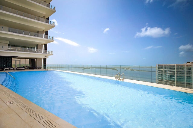 1 of 43 - 300 Biscayne Blvd Way #1907, Miami, FL