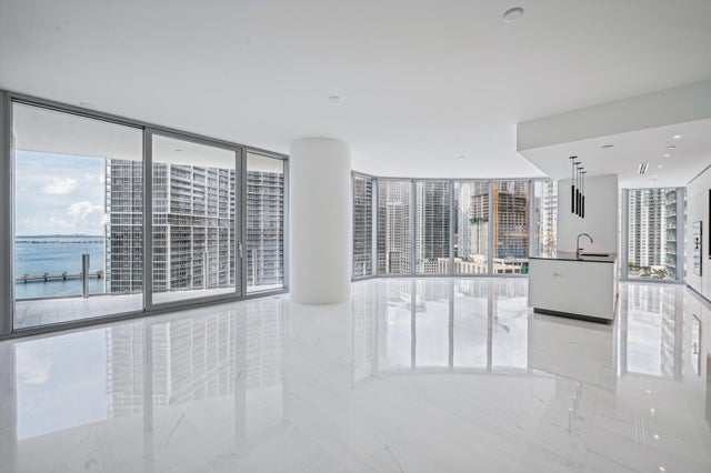 3 of 43 - 300 Biscayne Blvd Way #1907, Miami, FL
