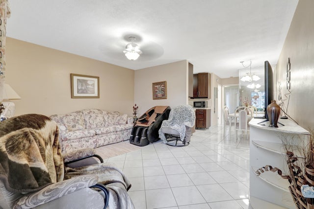 3 of 24 - 15610 Ne 6th Avenue Ne #10c, Miami, FL