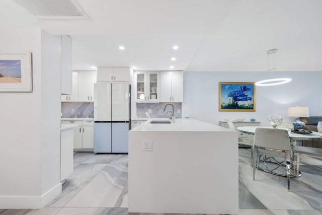 2 of 47 - 12 Royal Palm Way #unit 605, Boca Raton, FL