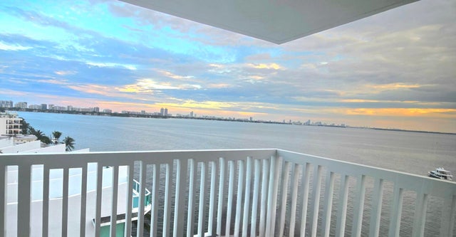 1 of 41 - 2016 Bay Drive #907, Miami Beach, FL