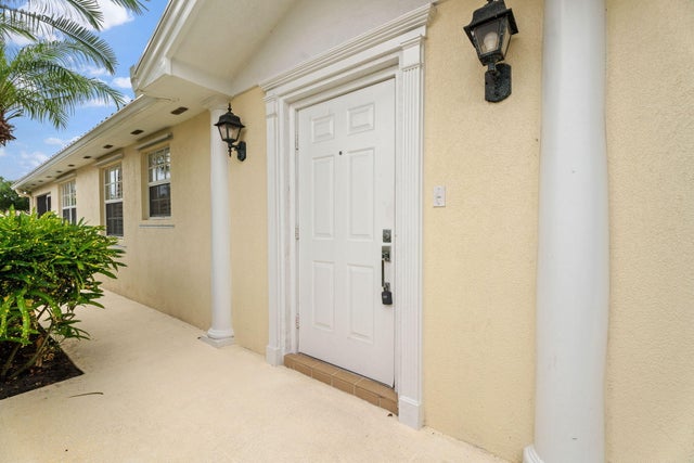4 of 23 - 649 Hudson Bay Drive, Palm Beach Gardens, FL