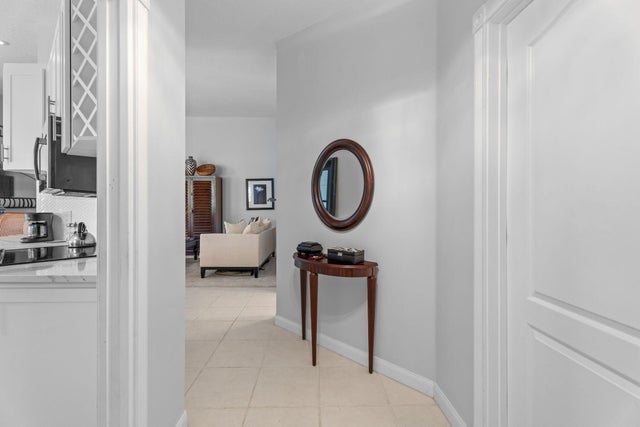 5 of 23 - 649 Hudson Bay Drive, Palm Beach Gardens, FL