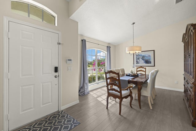 5 of 33 - 4312 Sw Elaine Ct, Port Saint Lucie, FL
