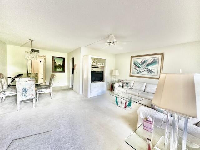 4 of 33 - 390 Fanshaw J, Boca Raton, FL