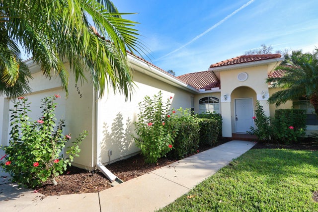 1 of 44 - 2365 55th Sq, Vero Beach, FL