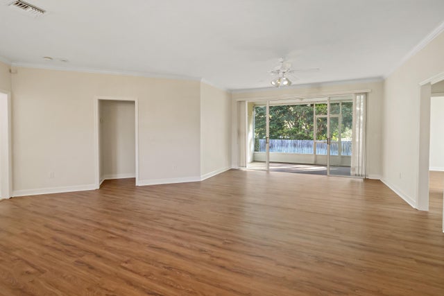 4 of 44 - 2365 55th Sq, Vero Beach, FL