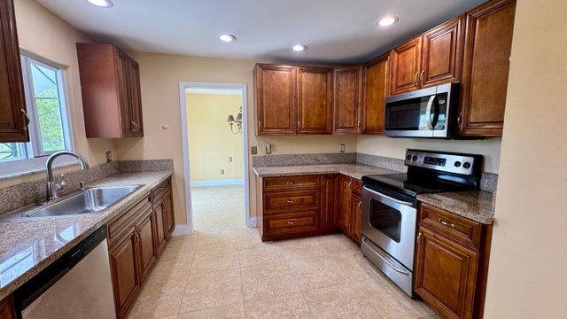 2 of 32 - 22544 Sawfish Ter, Boca Raton, FL