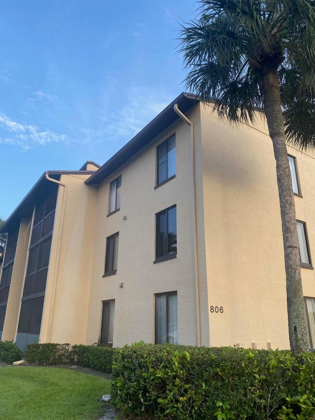 1 of 30 - 806 Sky Pine Way #g3, Greenacres, FL