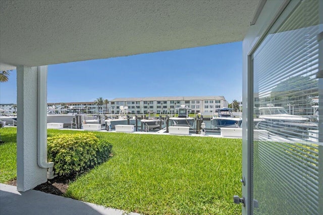 4 of 36 - 104 Paradise Harbour Blvd #104, North Palm Beach, FL