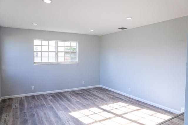 3 of 17 - 1481 Ac Evans St, Riviera Beach, FL