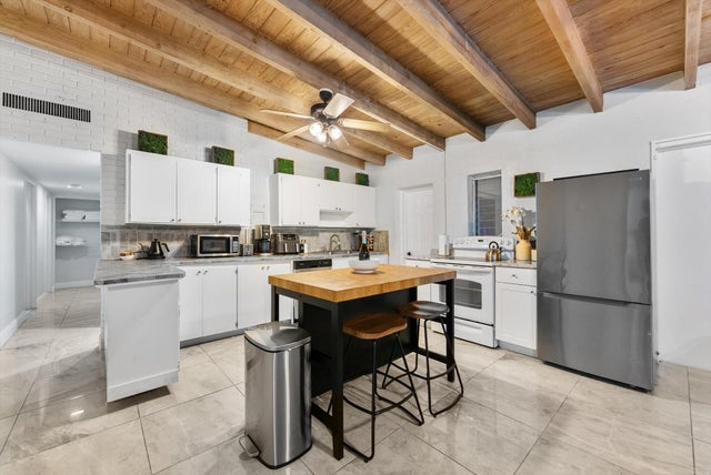 5 of 38 - 3101 Sw 16 St, Fort Lauderdale, FL