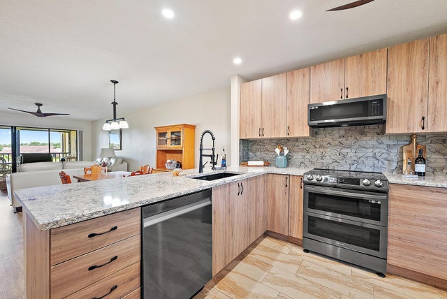 4 of 23 - 6860 Se Constitution Boulevard #204, Hobe Sound, FL