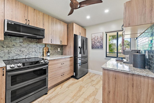 5 of 23 - 6860 Se Constitution Boulevard #204, Hobe Sound, FL