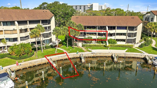 2 of 35 - 1124 Marine Way W #d2r + Boat Slip 19, North Palm Beach, FL