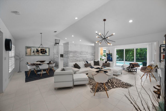 5 of 43 - 2252 Las Casitas Drive, Wellington, FL
