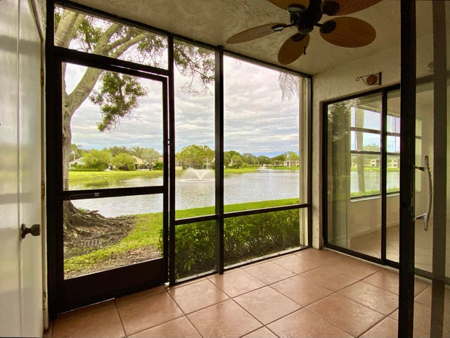 5 of 32 - 6928 Briarlake Circle Cir #104, Palm Beach Gardens, FL