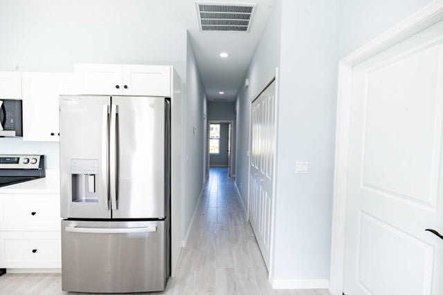 5 of 15 - 1125 11 Ct Sw, Vero Beach, FL