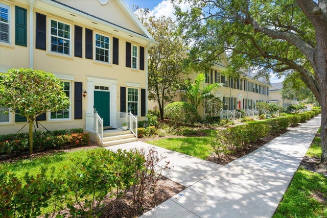 2 of 45 - 119 Bishopwood Dr, Jupiter, FL