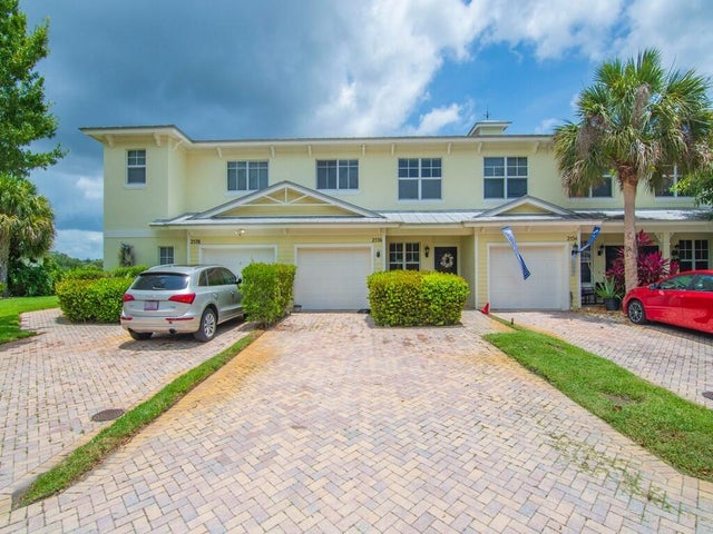 1 of 44 - 2536 Creekside Drive, Fort Pierce, FL