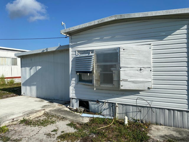2 of 8 - 10885 Se Se Federal Hwy #117, Hobe Sound, FL