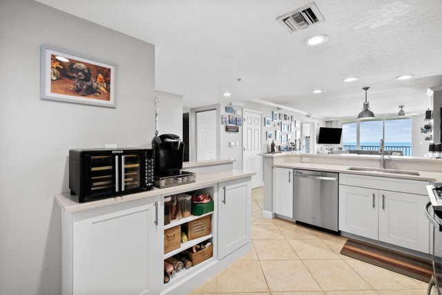 5 of 46 - 5051 N Highway A1a #6-2, Fort Pierce, FL