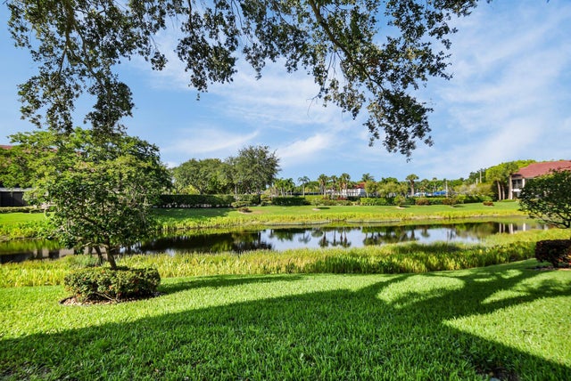4 of 31 - 5196 Europa Dr #d, Boynton Beach, FL