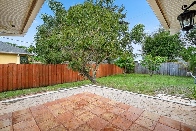 3 of 32 - 4525 Nw Glazbrook Street, Port Saint Lucie, FL