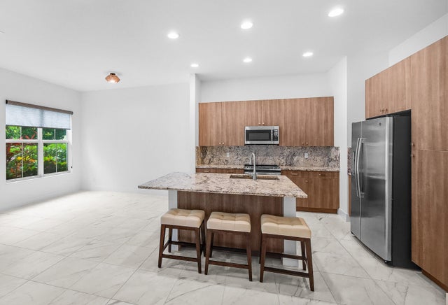 5 of 48 - 4829 Pointe Midtown Road #4829, Palm Beach Gardens, FL