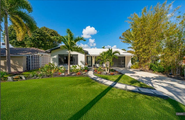 1 of 29 - 1501 S Palmway, Lake Worth, FL