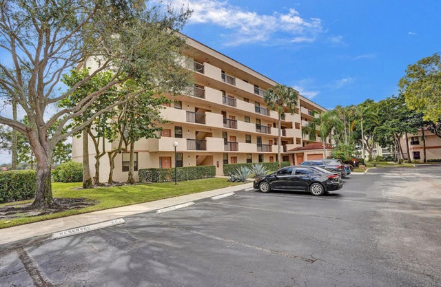 2 of 85 - 2768 Carambola Cir S #301, Coconut Creek, FL
