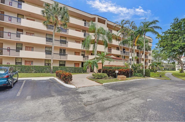 3 of 85 - 2768 Carambola Cir S #301, Coconut Creek, FL
