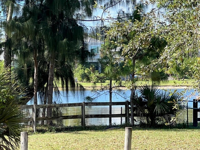 5 of 11 - 5775 Reynolds Rd, Lake Worth, FL