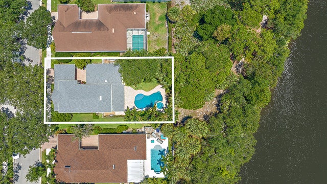 2 of 38 - 297 Marlberry Circle, Jupiter, FL