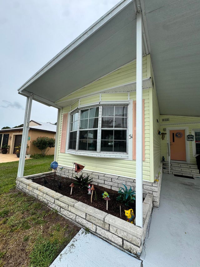 2 of 39 - 31 Vista De Laguna, Fort Pierce, FL