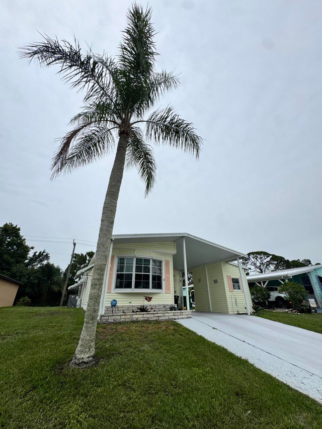 3 of 39 - 31 Vista De Laguna, Fort Pierce, FL