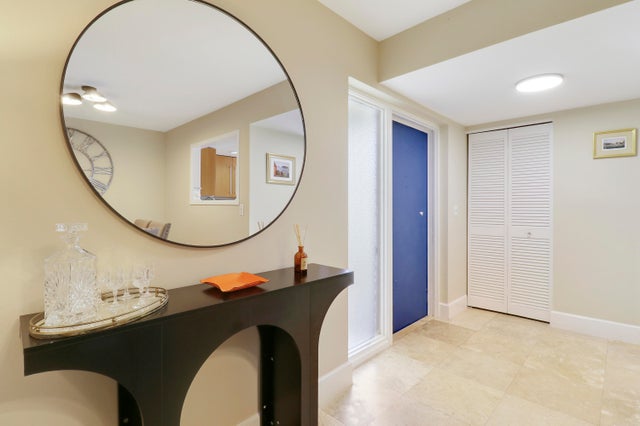 3 of 42 - 1700 Presidential Way #201, West Palm Beach, FL