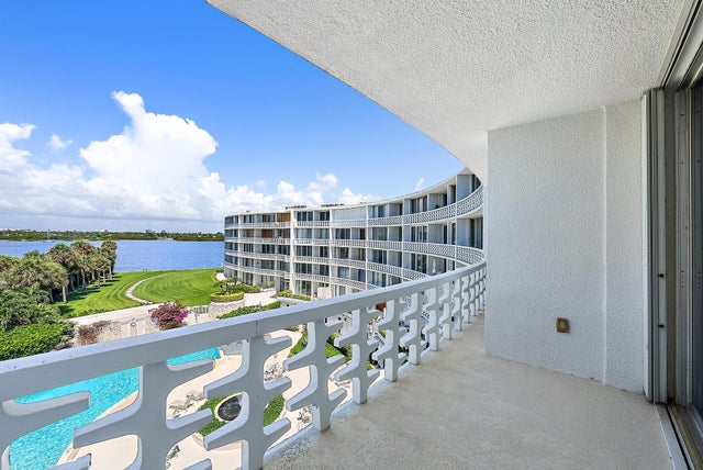 2 of 26 - 2760 S Ocean Boulevard #416, Palm Beach, FL