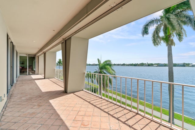 3 of 44 - 2160 Ibis Isle Road #9, Palm Beach, FL