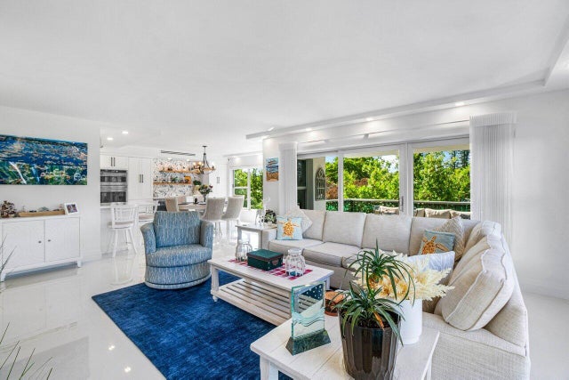 3 of 37 - 875 E Camino Real #3e, Boca Raton, FL