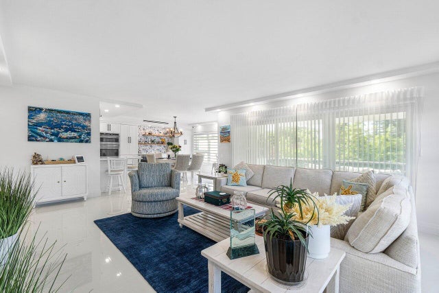 5 of 37 - 875 E Camino Real #3e, Boca Raton, FL
