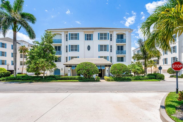 1 of 31 - 9037 Somerset Bay Lane #302, Vero Beach, FL