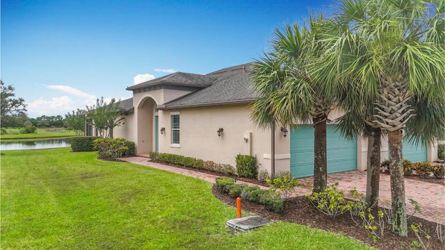 1 of 69 - 11066 Sw Sunrise Lake Drive, Port Saint Lucie, FL