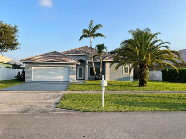 1 of 18 - 10664 Paso Fino Dr, Wellington, FL